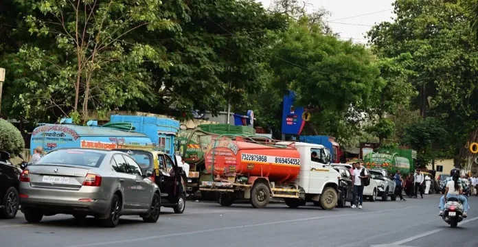 Mumbai Water Tanker Strike Hits Hard After BMC Targets Private Wells